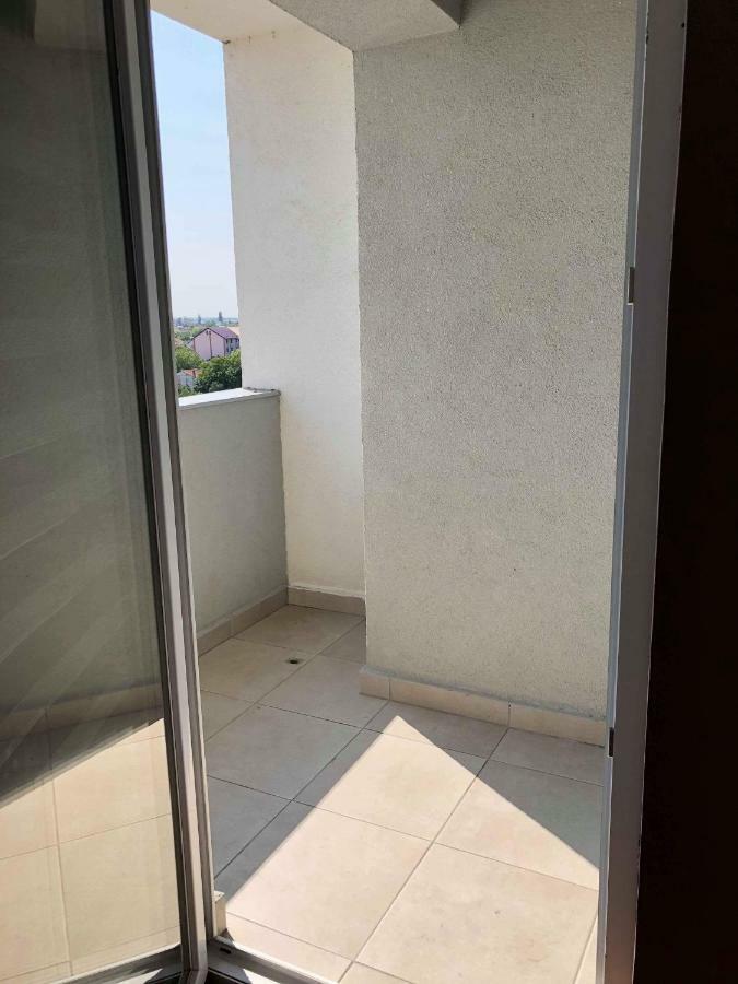 Apartament Studio Jadis 1 Oradea Εξωτερικό φωτογραφία
